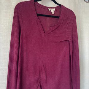 Lightweight ruby waffle weave long-sleeved casual tee